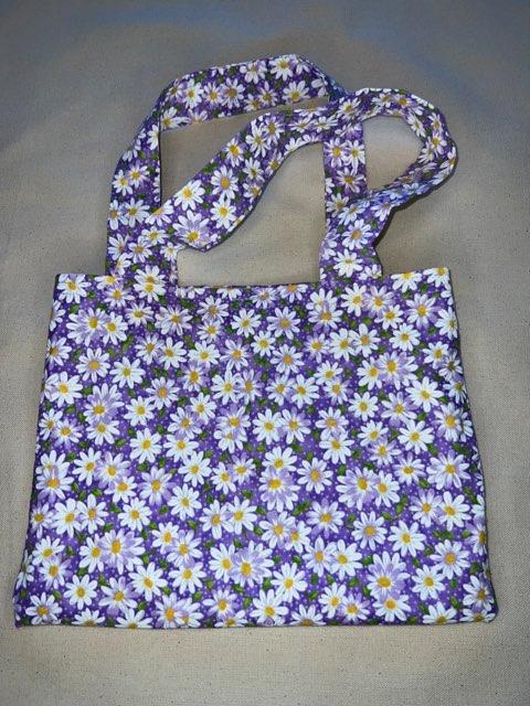 Light Purple Floral Bag with White Daisies