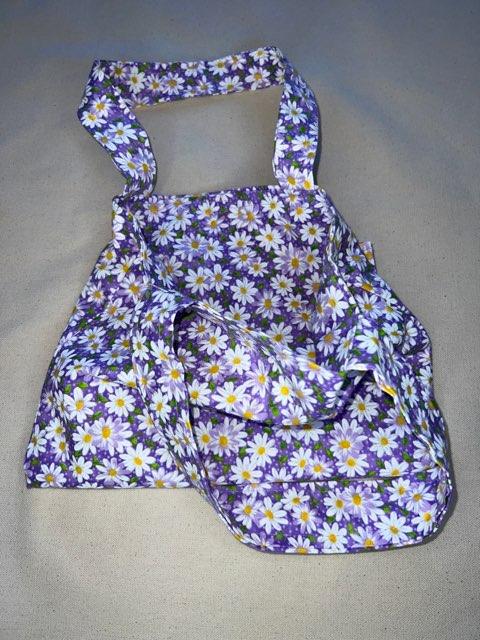 Light Purple Floral Bag with White Daisies